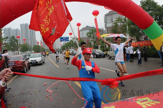 新筑璞園環(huán)五洲湖健康跑活動