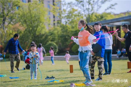 白鷺小鎮(zhèn) | 我們?cè)跓o(wú)限春光里與美好重逢