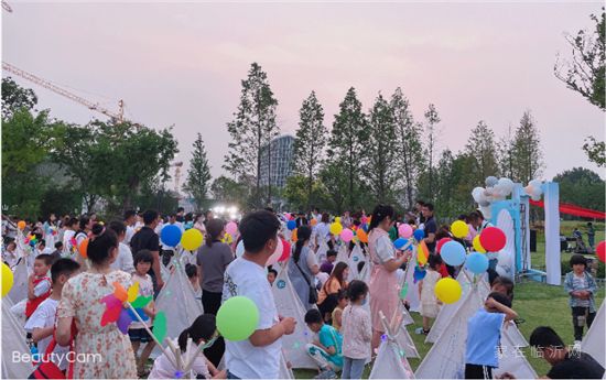 FUN享夏夜丨星光與音樂相伴，春暖花開首屆星空帳篷音樂節(jié)燃爆全城！