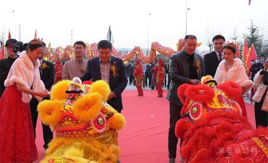 共鳴偉大糧油時代！中國（臨沂）國際智慧糧油商貿(mào)城招商營銷中心盛大開放！